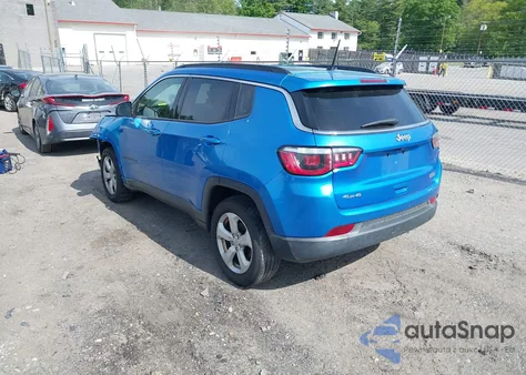 2017 Jeep Compass Latitude из США, поврежденный, VIN 3C4NJDBB1HT680207